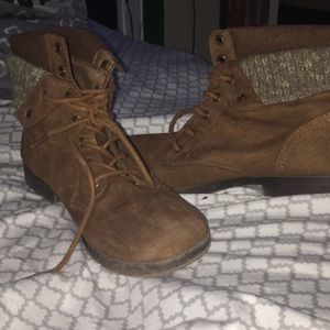 arizona brown size 9 women’s fashion boots
